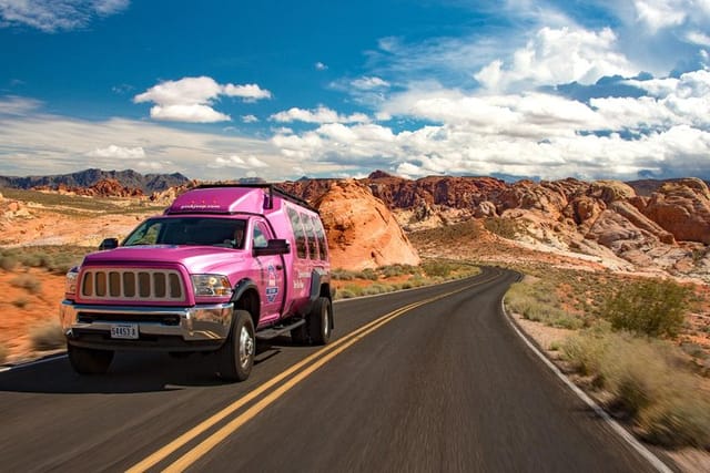 Valley of Fire Luxury Tour Trekker Excursion - Photo 1 of 7